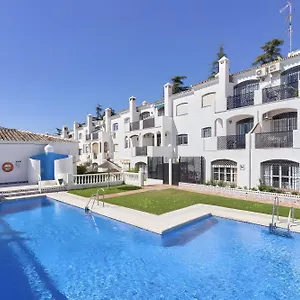 https://casa-lena-town-house-with-private-garden-near-the-beach.1costadelsol.com