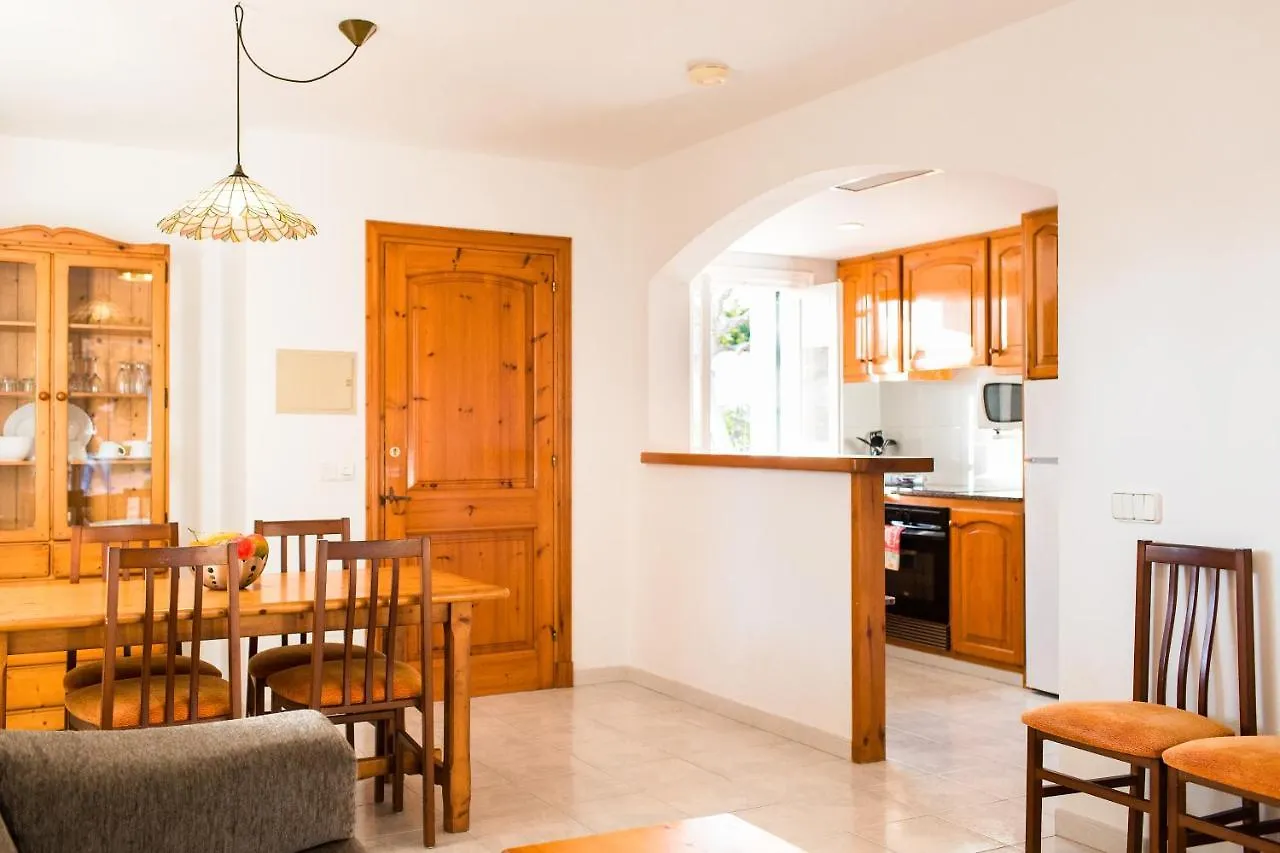 Sagitario Vista Playa II Apartamentos Cala Blanca  Hiszpania