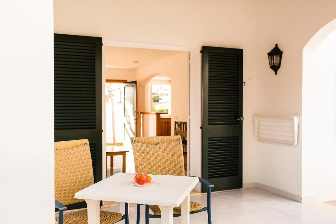 Sagitario Vista Playa II Apartamentos Cala Blanca  Cala Blanca (Menorca)